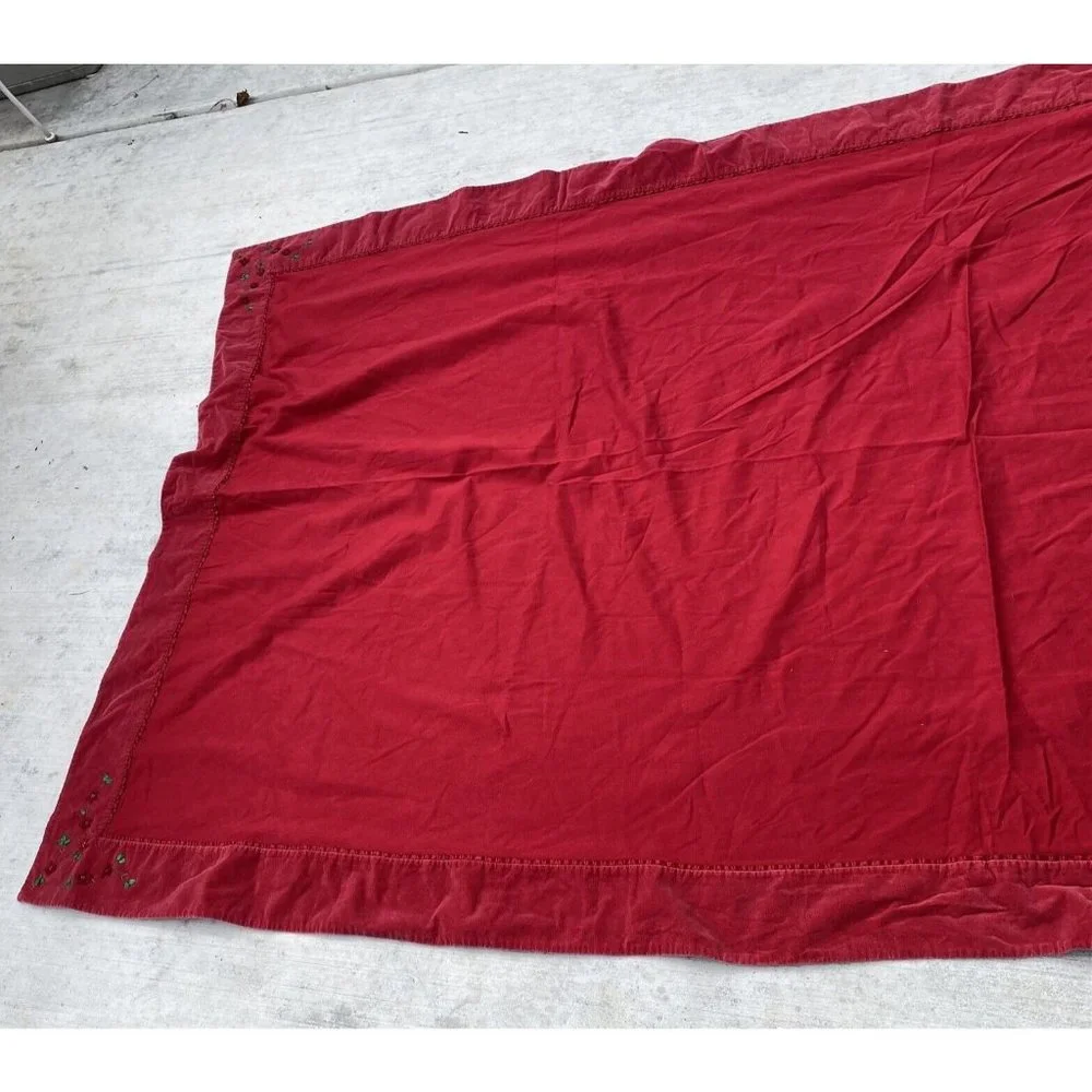 Christmas Tablecloth Coverlet Blanket Target 2009 Velvet Trim Corner Flower Trim